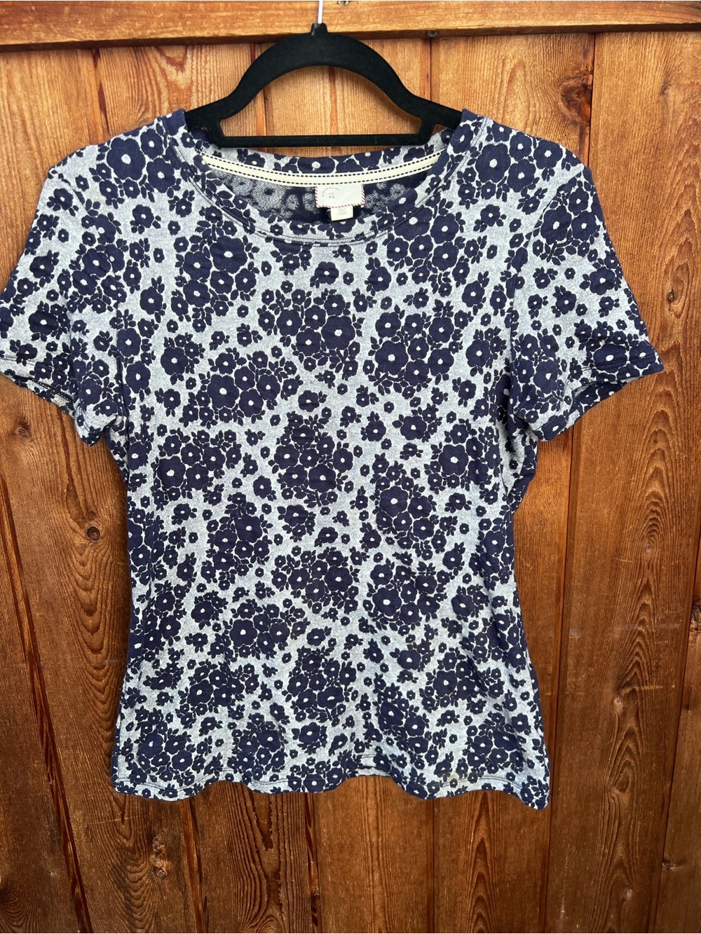 By Anthropologie Navy Floral Textured Knit Top Size XS